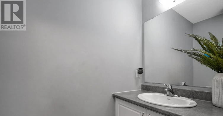 112 Olde Towne Avenue, Russell, ON, K4R 0A6 - 14
