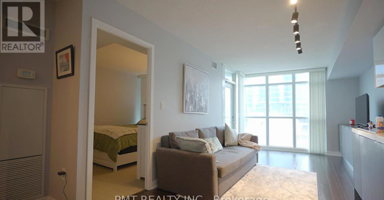 323-21 Iceboat Terrace, Toronto, ON, M5V 4A9 - 11