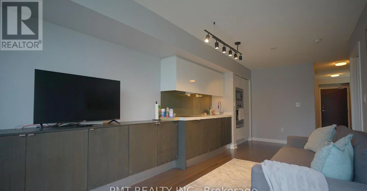 323-21 Iceboat Terrace, Toronto, ON, M5V 4A9 - 9