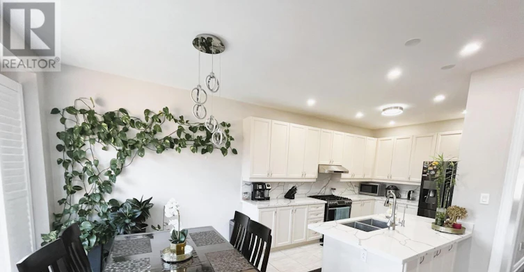 199 Windfields Farm Drive W, Oshawa, ON, L1L 0K5 - 13