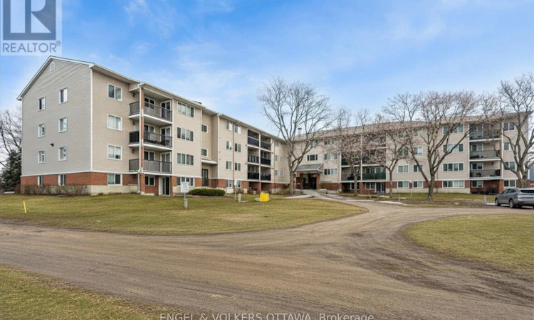 109-6532 Bilberry Drive