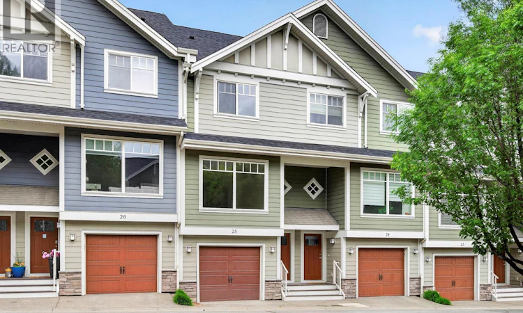 25-2860 Valleyview Drive