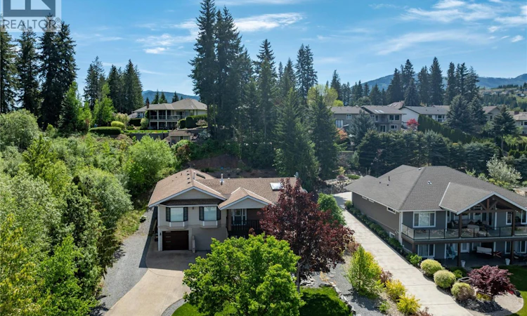 2620 Grand View Place