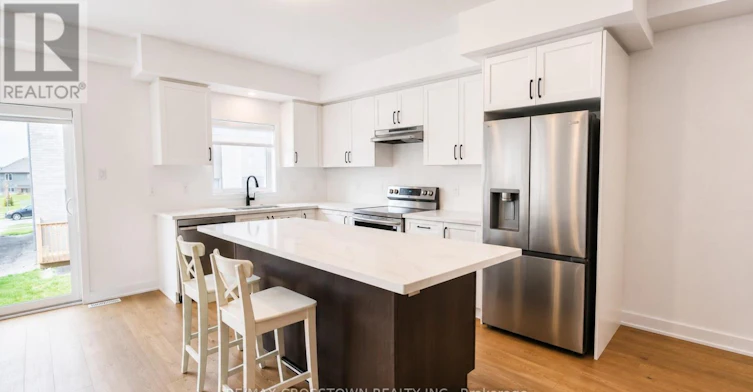 26 Mcaush Street, Barrie, ON, L9J 0V6 - 7