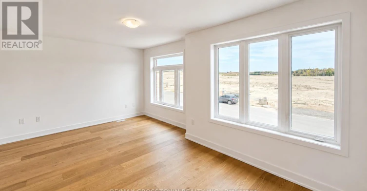 26 Mcaush Street, Barrie, ON, L9J 0V6 - 14