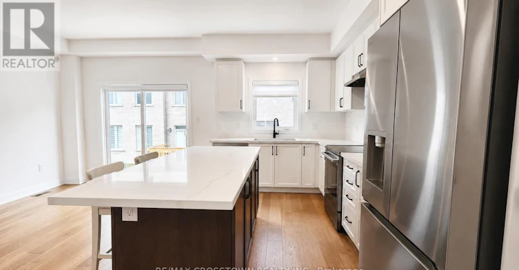 26 Mcaush Street, Barrie, ON, L9J 0V6 - 10