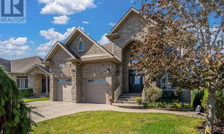 710 Kananaskis Drive
