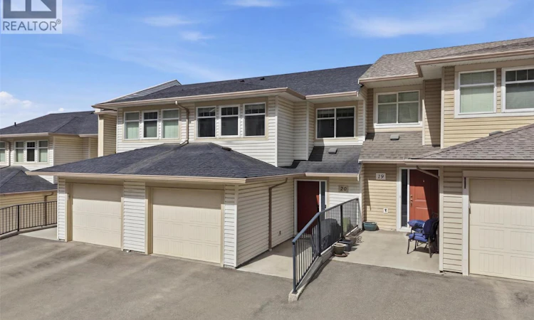 20-1990 Pacific Way