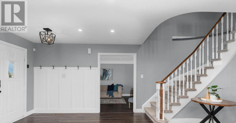47 Northview Crescent, Barrie, ON, L4N 9T4 - 4