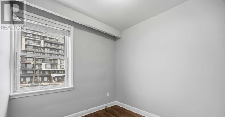 UPPER-515 Marlee Avenue, Toronto, ON, M6B 3J3 - 8