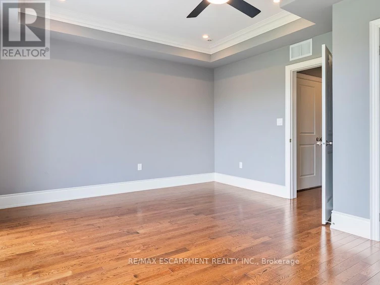 216 Rebecca Street, Oakville, ON, L6K 1J9 - 24