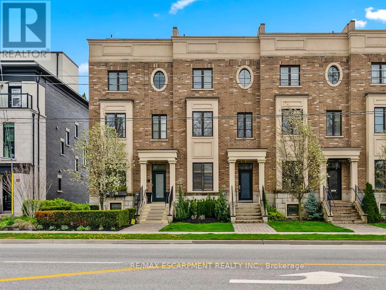 216 Rebecca Street, Oakville, ON, L6K 1J9