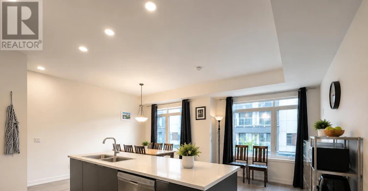 330-3078 Sixth Line, Oakville, ON, L6M 1P8 - 2