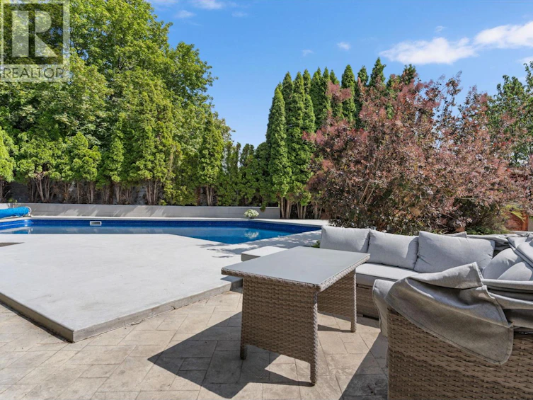 607 S Clifton Road, Kelowna, BC, V1V 1A7 - 46