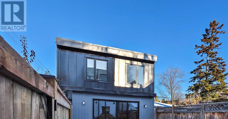LANEWAY HOUSE-168 Pearson Avenue, Toronto, ON, M6R 1G5 - 48