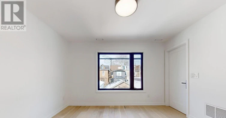 LANEWAY HOUSE-168 Pearson Avenue, Toronto, ON, M6R 1G5 - 23