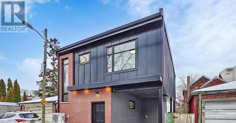 LANEWAY HOUSE-168 Pearson Avenue, Toronto, ON, M6R 1G5 - 49