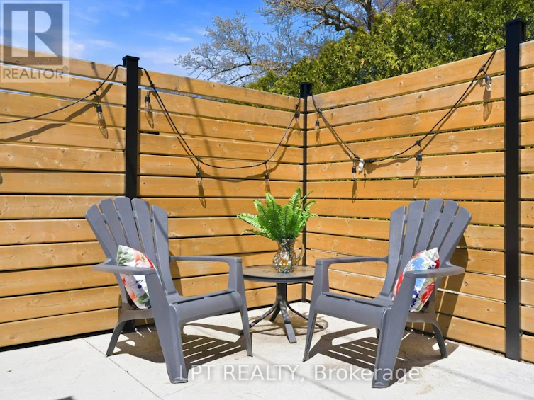7652 Riverside Drive, Lambton Shores, ON, N0M 2L0 - 39