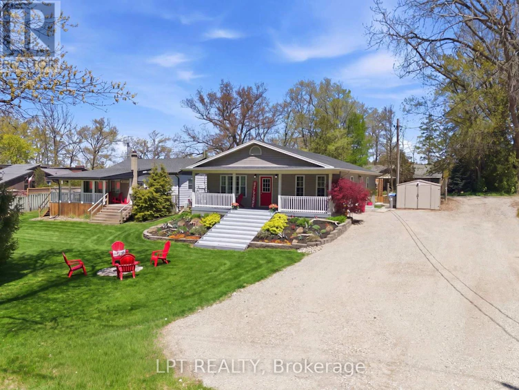7652 Riverside Drive, Lambton Shores, ON, N0M 2L0 - 3