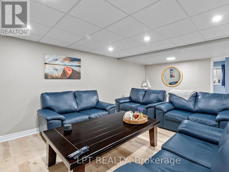 7652 Riverside Drive, Lambton Shores, ON, N0M 2L0 - 25