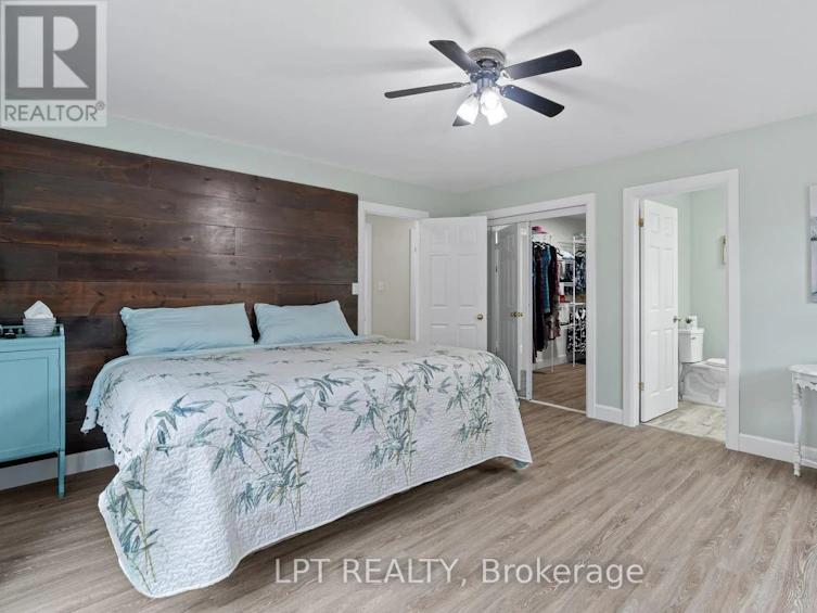 7652 Riverside Drive, Lambton Shores, ON, N0M 2L0 - 19
