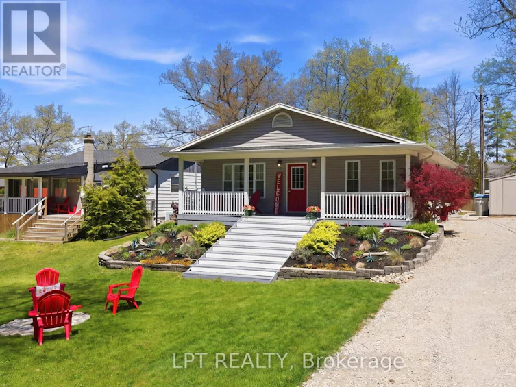 7652 Riverside Drive, Lambton Shores, ON, N0M 2L0 - 5