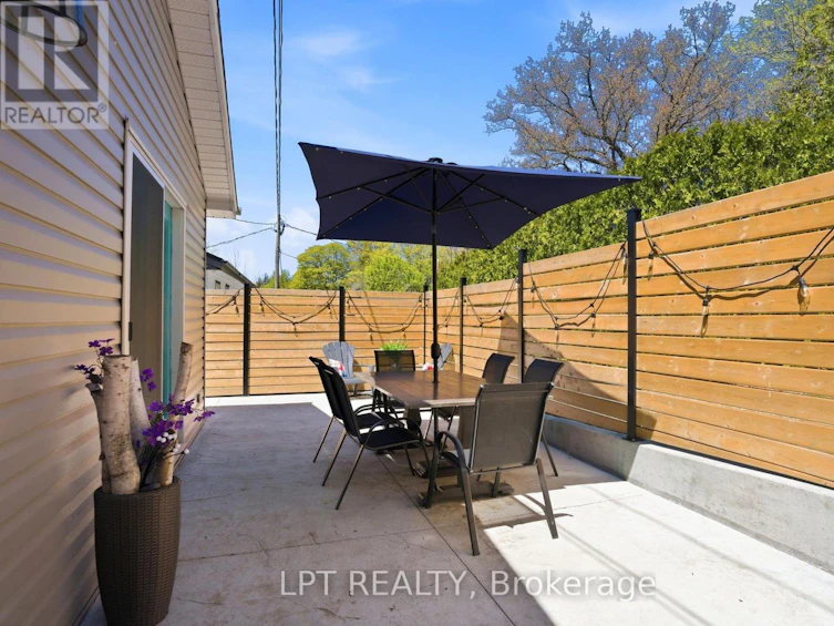 7652 Riverside Drive, Lambton Shores, ON, N0M 2L0 - 38