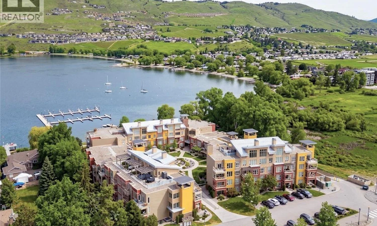 2402-7343 Okanagan Landing Road