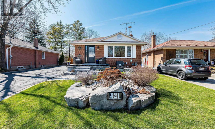 321 Kingsleigh Court