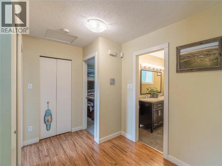879 Serle Road, Kamloops, BC, V2B 6L8 - 24