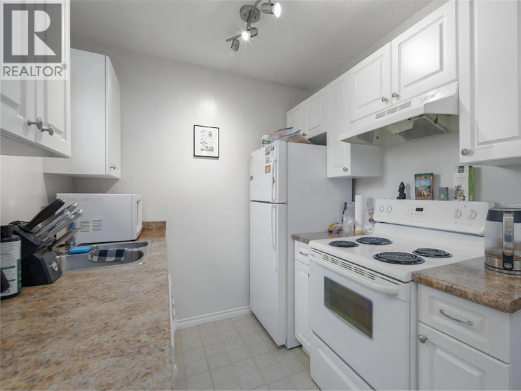 5353 Hastings Street, Burnaby, BC, V5B 1P9 - 31
