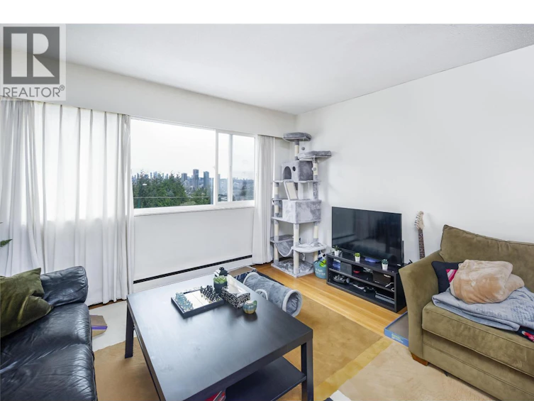 5353 Hastings Street, Burnaby, BC, V5B 1P9 - 13