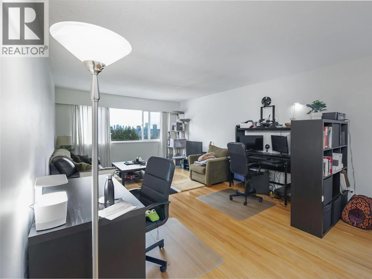5353 Hastings Street, Burnaby, BC, V5B 1P9 - 10