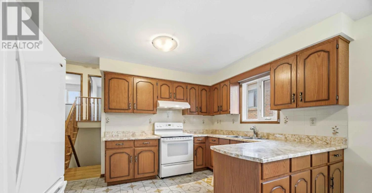 A - UPPER-49 Sentinel Road, Toronto, ON, M3J 3E4 - 8