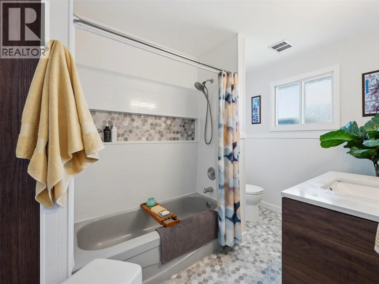 5809 Cottonwood Drive, Osoyoos, BC, V0H 1V3 - 53