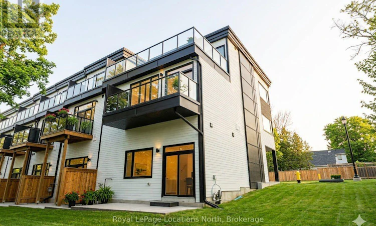 6-25 Lansdowne Street S