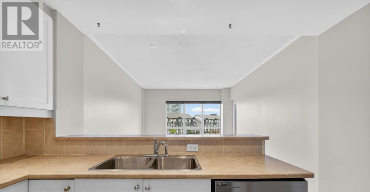 301-1005 Beauparc Private, Ottawa, ON, K1J 0A1 - 24