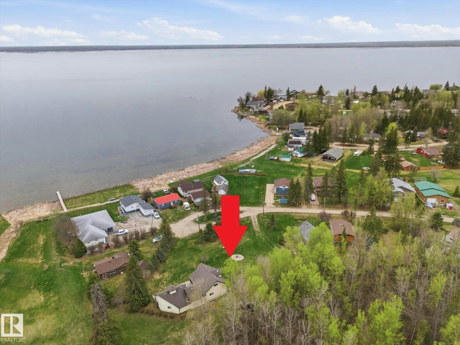 217 2 Street, Rural Lac Ste. Anne County, AB, T0E 1A0