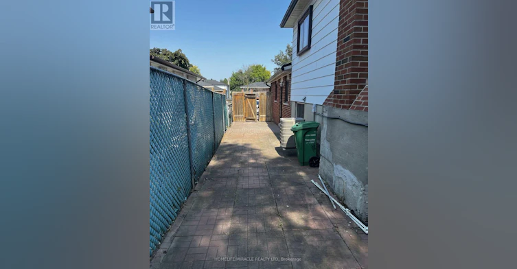 3453 Oakglade Crescent, Mississauga, ON, L5C 1X4 - 19