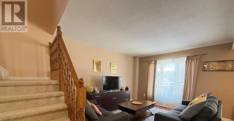 124 Lokoya Street, Ottawa, ON, K2S 0J4 - 11