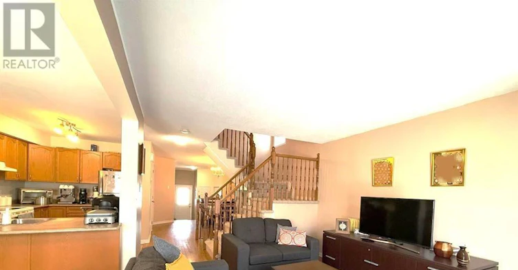 124 Lokoya Street, Ottawa, ON, K2S 0J4 - 6