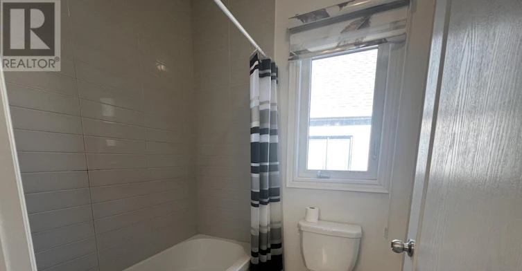 5 Beebalm Lane, East Gwillimbury, ON, L9N 0T4 - 18