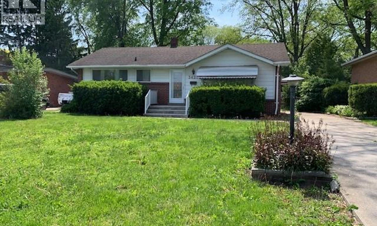 3425 Rankin