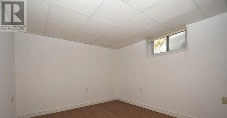 87 Vauxhall Drive, Toronto, ON, M1P 1R1 - 11