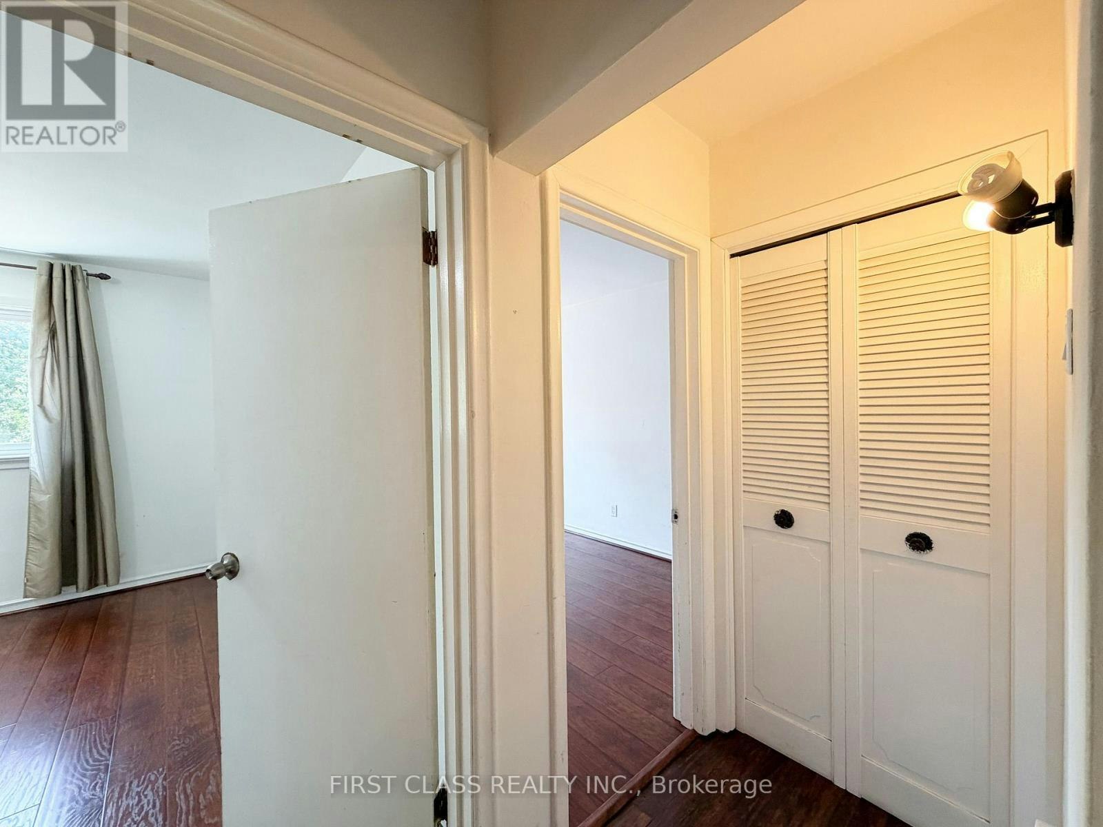 87 Vauxhall Drive, Toronto, ON, M1P 1R1 - 7
