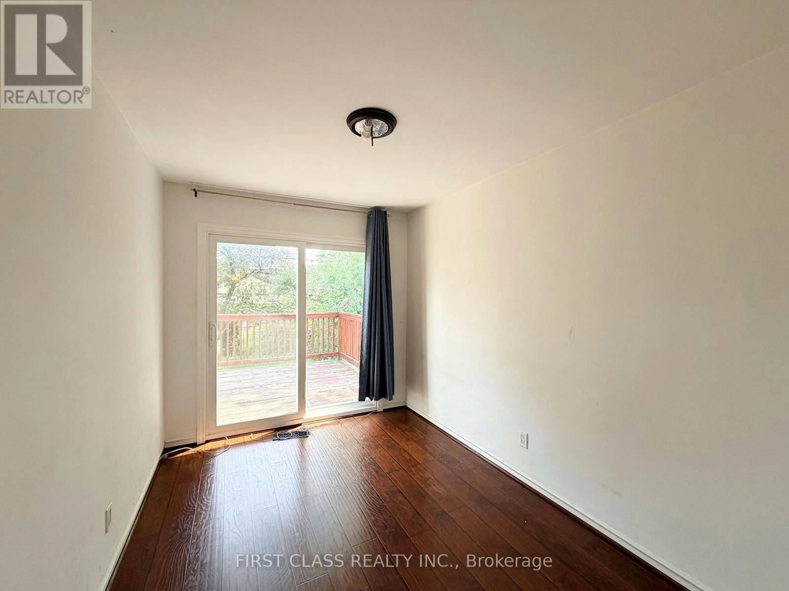 87 Vauxhall Drive, Toronto, ON, M1P 1R1 - 8