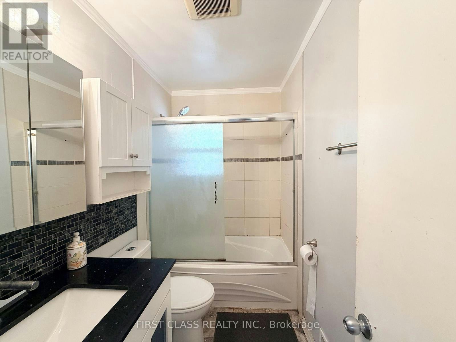 87 Vauxhall Drive, Toronto, ON, M1P 1R1 - 10