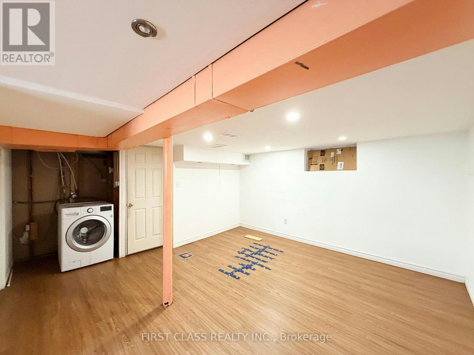 87 Vauxhall Drive, Toronto, ON, M1P 1R1 - 13