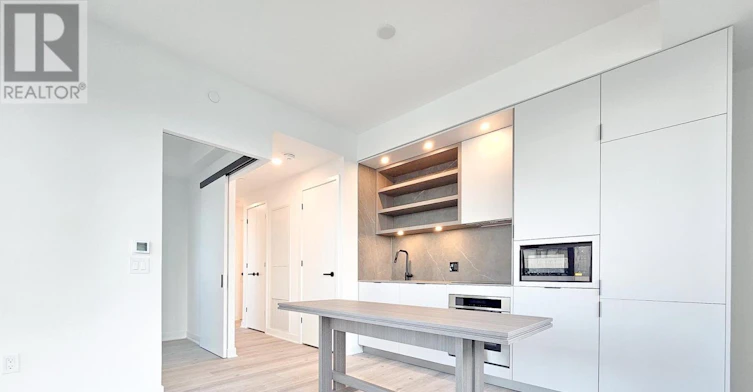 4609-55 Charles Street, Toronto, ON, M4Y 0J1
