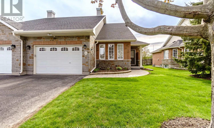 25 Village Crescent